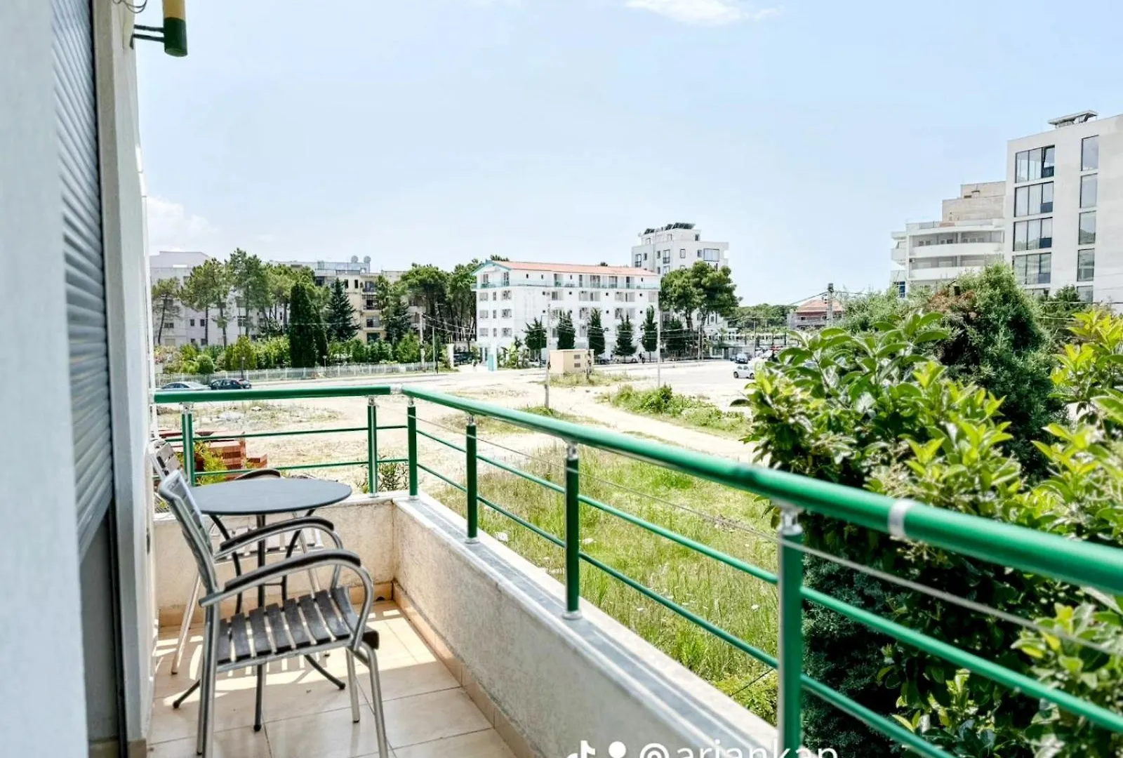 A-Vila Golem  Golem (Tirana)